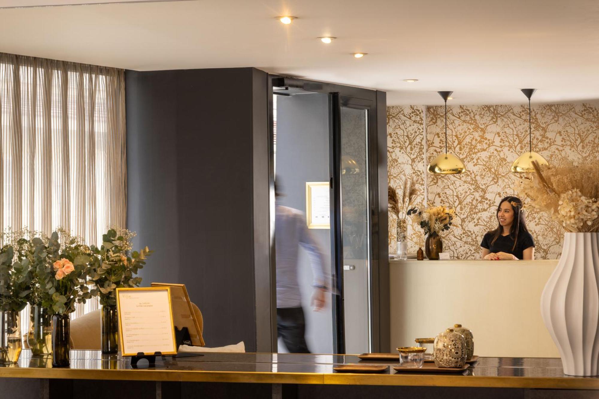 Des Ambassadeurs Parijs